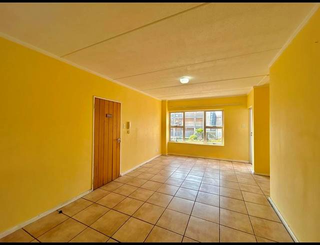 2 BEDROOM APARTMENT FOR SALE IN FERNDALE